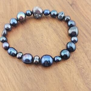 Pearlescent Beaded Stretch Bracelet Dark Blue Black Round Pearls Stackable
